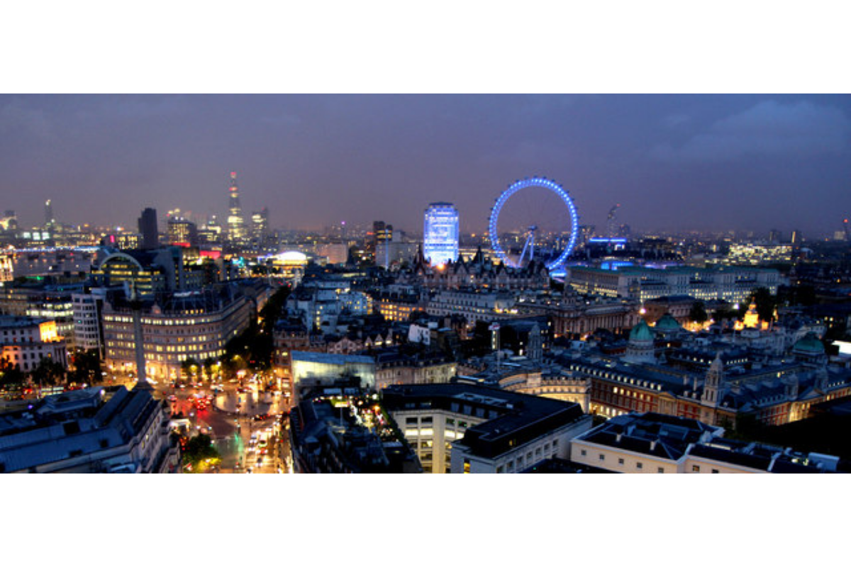 London night time view